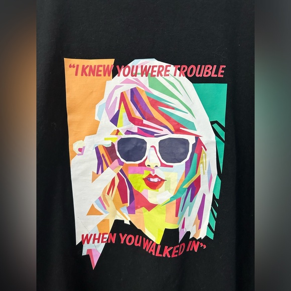 Taylor Swift Knew You Were Trouble Custom T-Shirt Size Medium - Picture 2 of 5